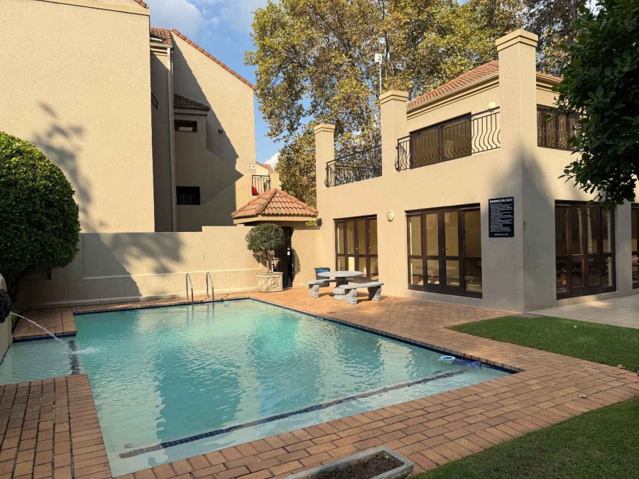 2 Bedroom Property for Sale in Strathavon Gauteng