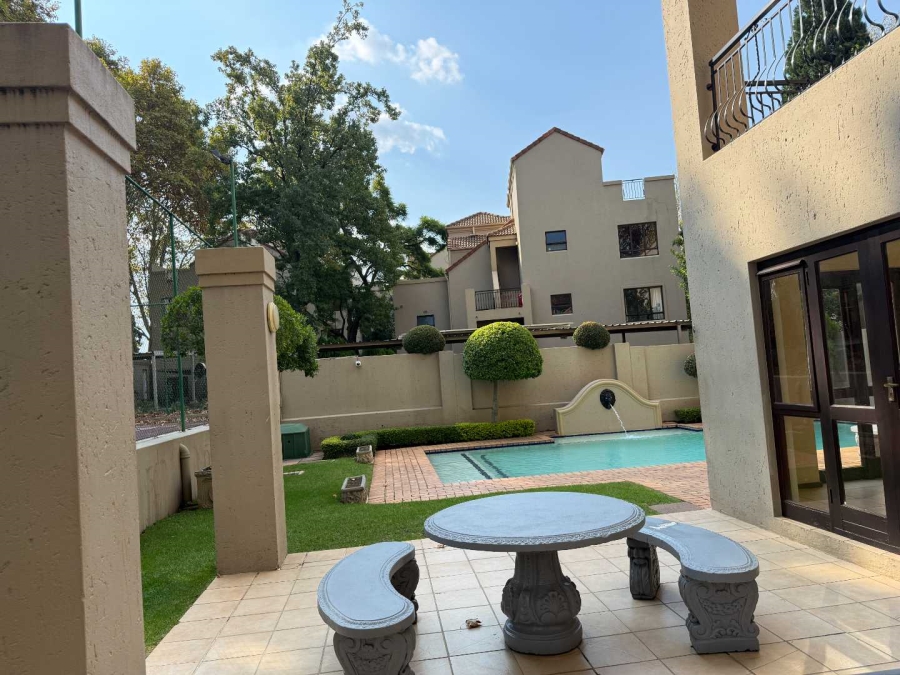 2 Bedroom Property for Sale in Strathavon Gauteng