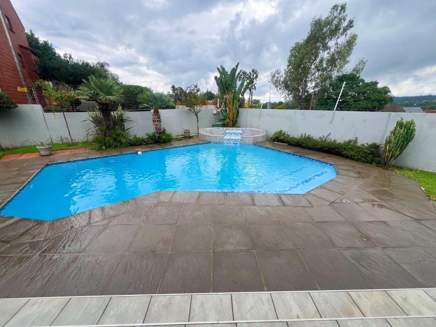 1 Bedroom Property for Sale in Morningside Gauteng