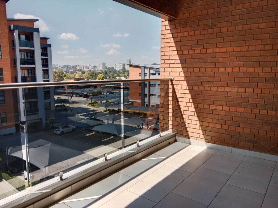 To Let 2 Bedroom Property for Rent in Bedfordview Gauteng