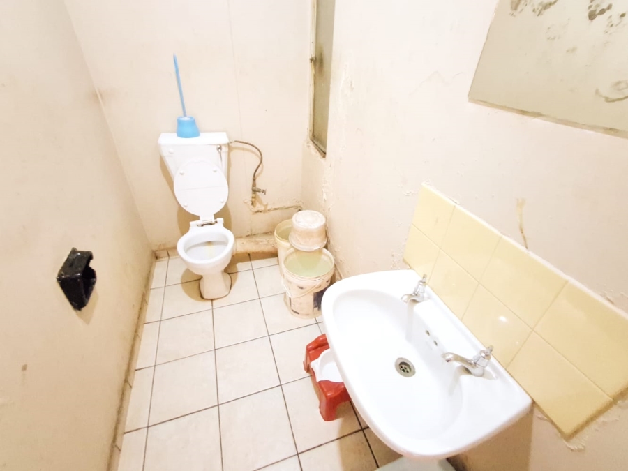 0 Bedroom Property for Sale in Yeoville Gauteng