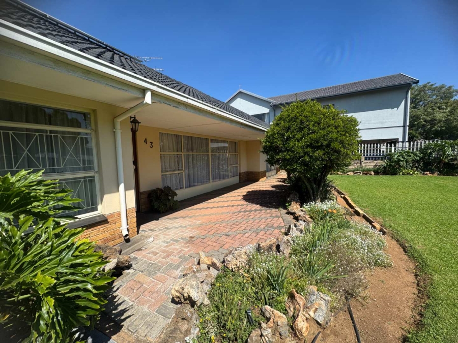 4 Bedroom Property for Sale in Randhart Gauteng