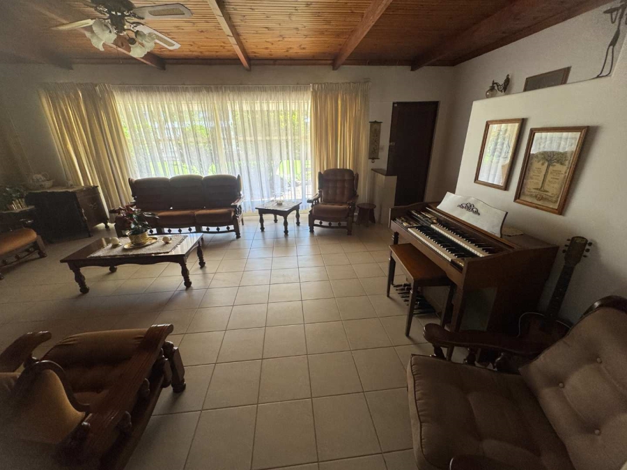 4 Bedroom Property for Sale in Randhart Gauteng