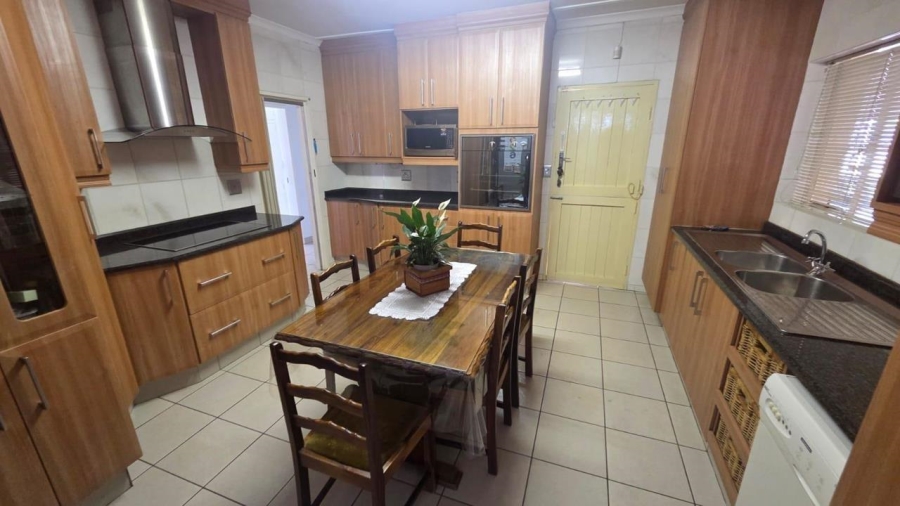 4 Bedroom Property for Sale in Randhart Gauteng