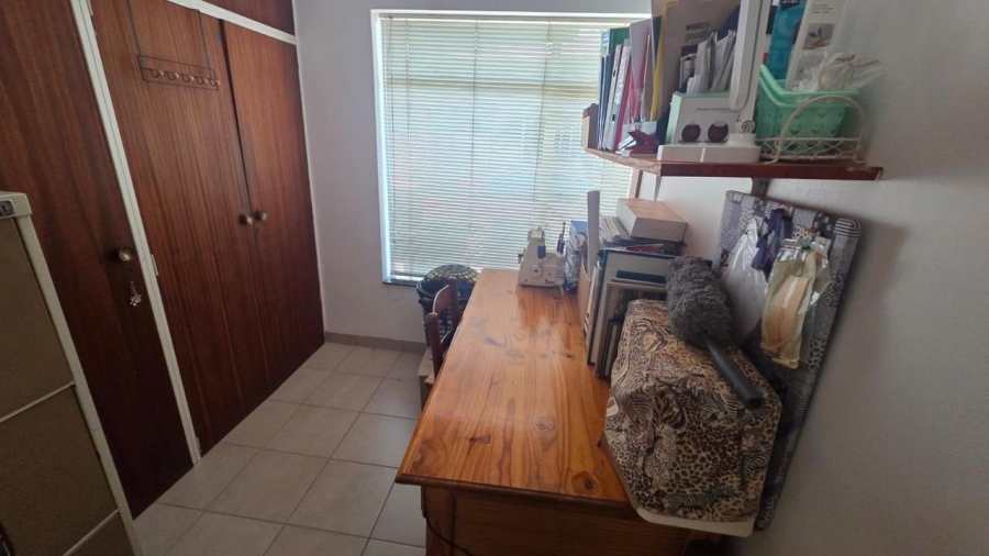 4 Bedroom Property for Sale in Randhart Gauteng