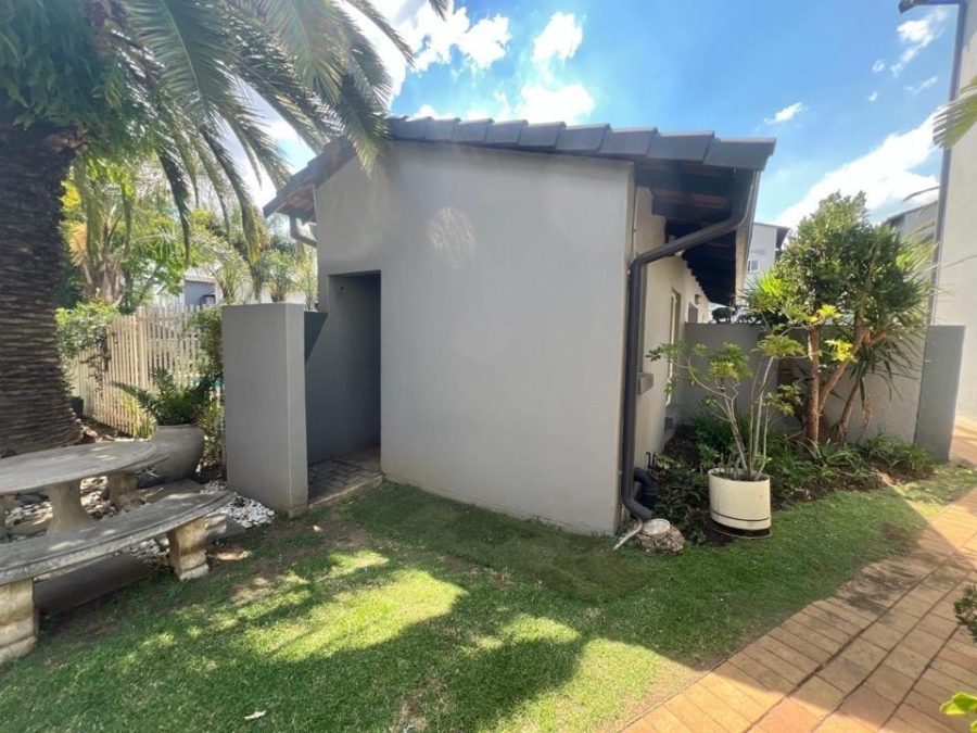 3 Bedroom Property for Sale in Verwoerdpark Gauteng