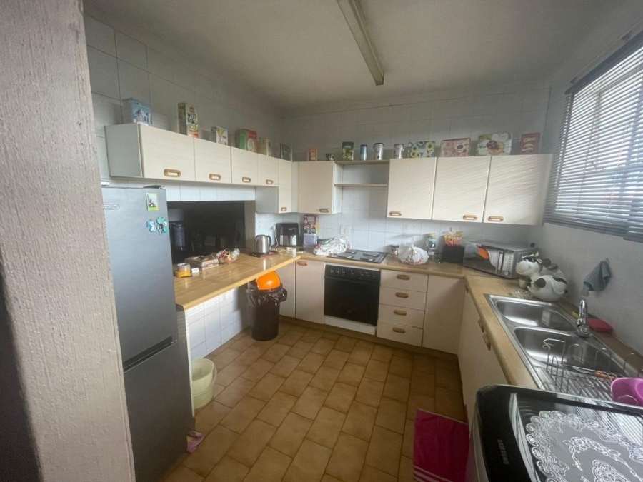 2 Bedroom Property for Sale in Verwoerdpark Gauteng