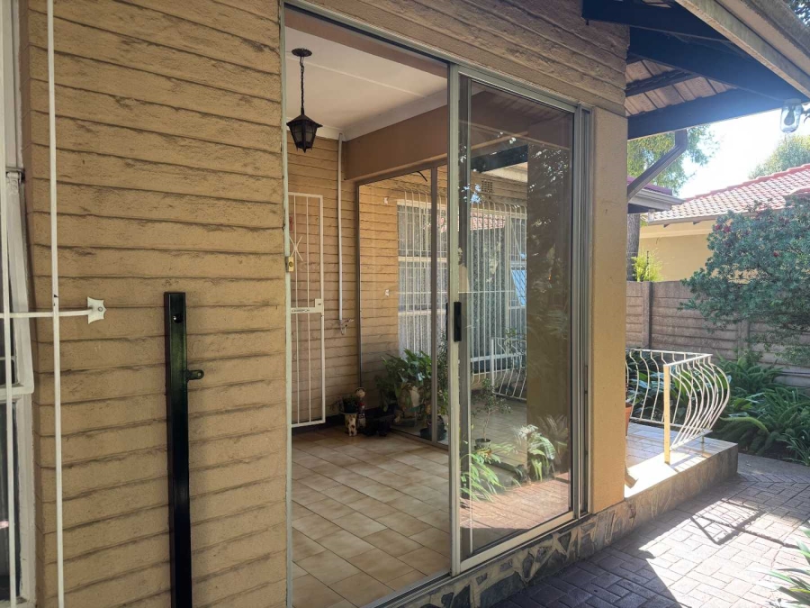 3 Bedroom Property for Sale in Randhart Gauteng