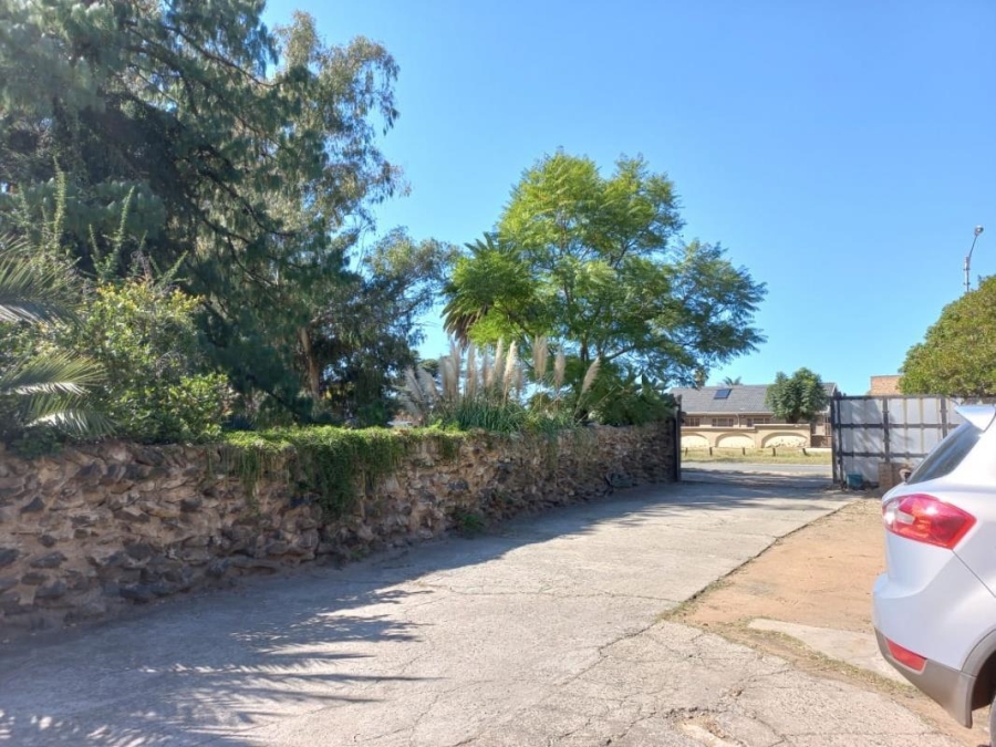 7 Bedroom Property for Sale in New State Areas Gauteng