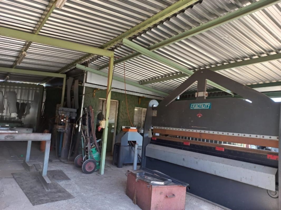 7 Bedroom Property for Sale in New State Areas Gauteng