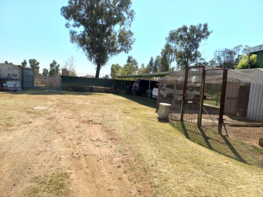 7 Bedroom Property for Sale in New State Areas Gauteng