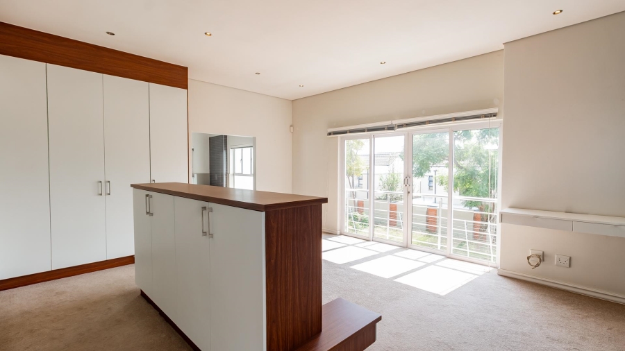 3 Bedroom Property for Sale in Fourways Gauteng