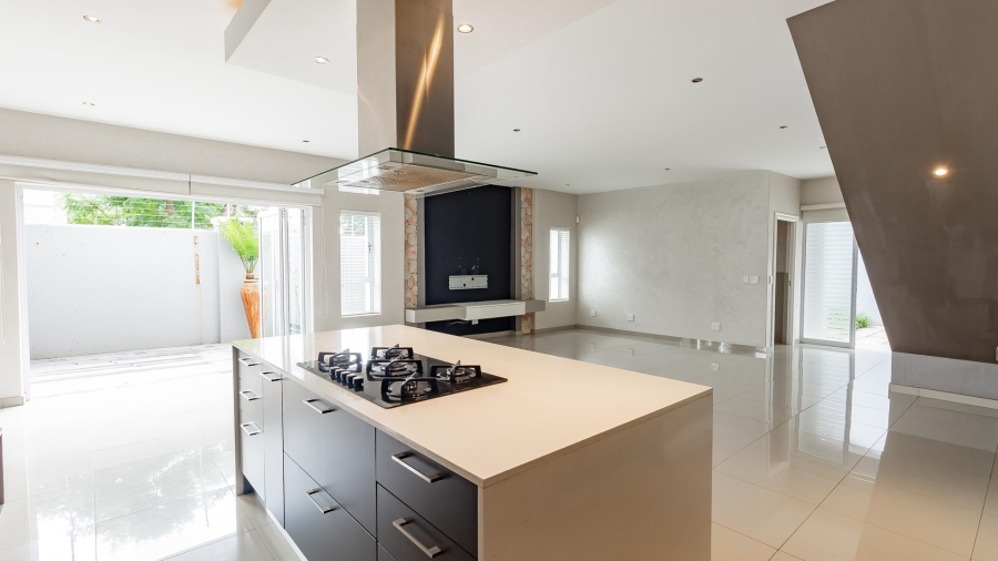 3 Bedroom Property for Sale in Fourways Gauteng