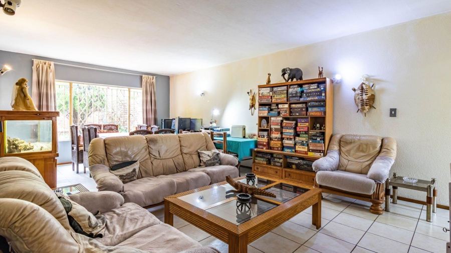 2 Bedroom Property for Sale in Northcliff Gauteng