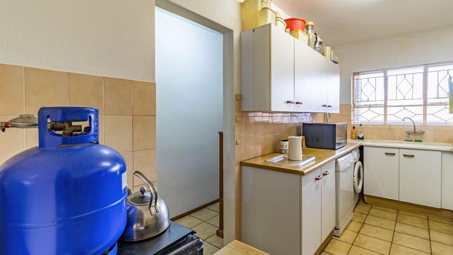 2 Bedroom Property for Sale in Northcliff Gauteng