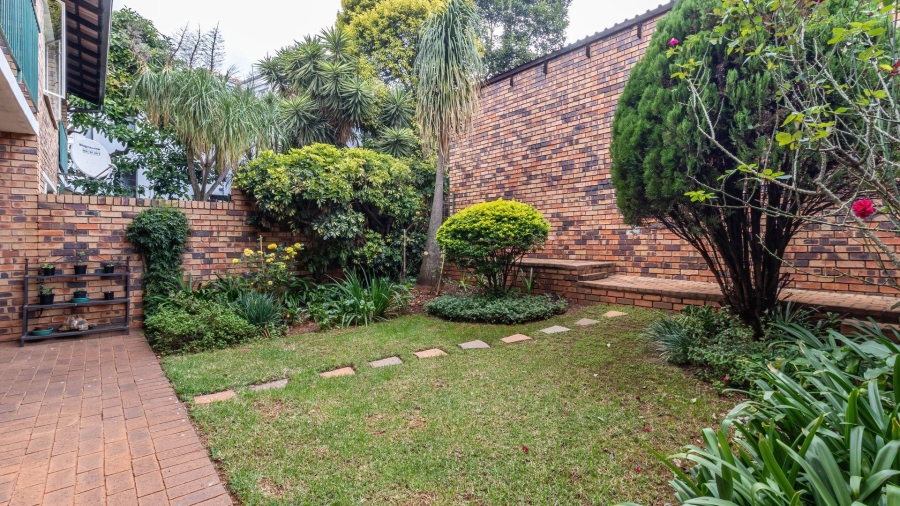 2 Bedroom Property for Sale in Northcliff Gauteng