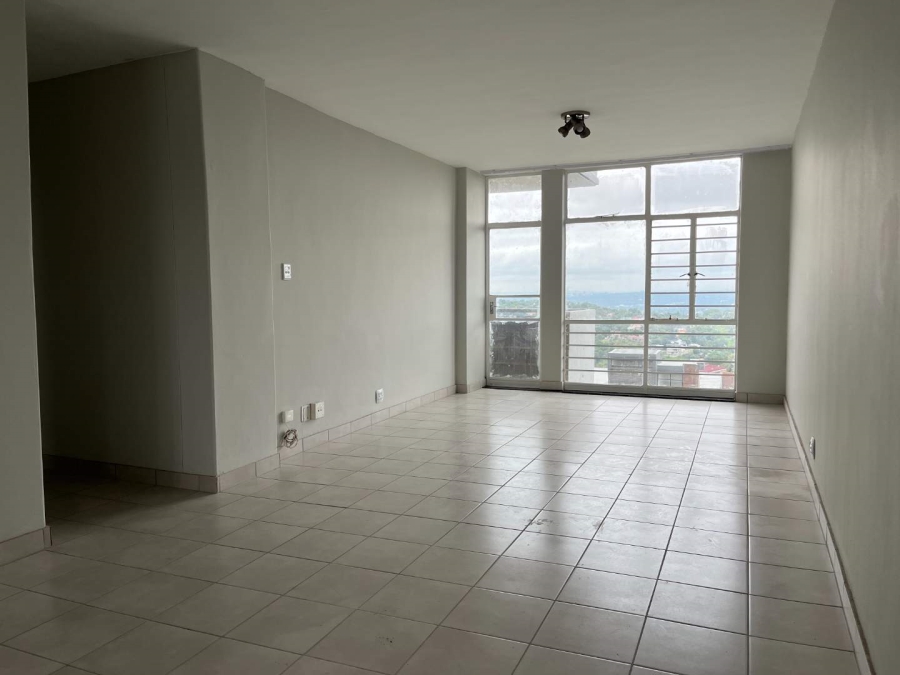 To Let 2 Bedroom Property for Rent in Constantia Kloof Gauteng