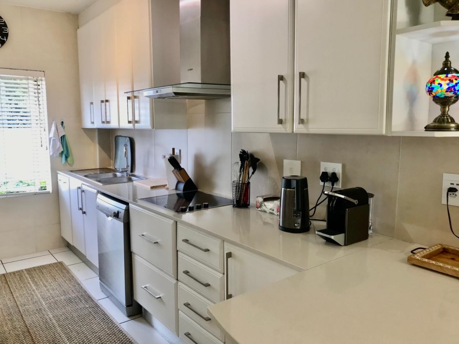 To Let 3 Bedroom Property for Rent in Craighall Park Gauteng