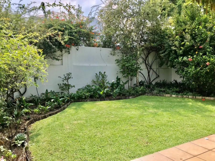 To Let 3 Bedroom Property for Rent in Craighall Park Gauteng