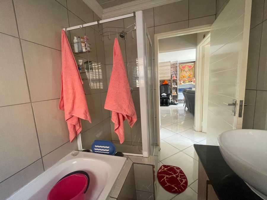 To Let 2 Bedroom Property for Rent in Brentwood Gauteng