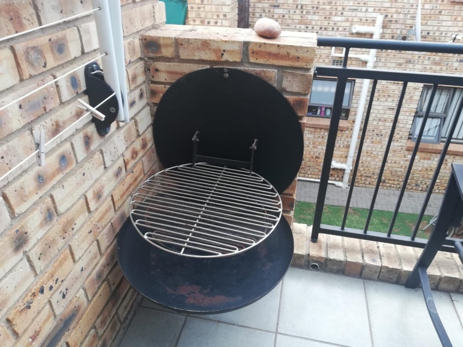 To Let 2 Bedroom Property for Rent in Brentwood Gauteng
