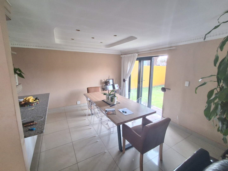 3 Bedroom Property for Sale in Silverton Gauteng