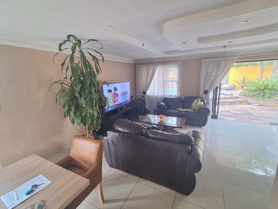 3 Bedroom Property for Sale in Silverton Gauteng