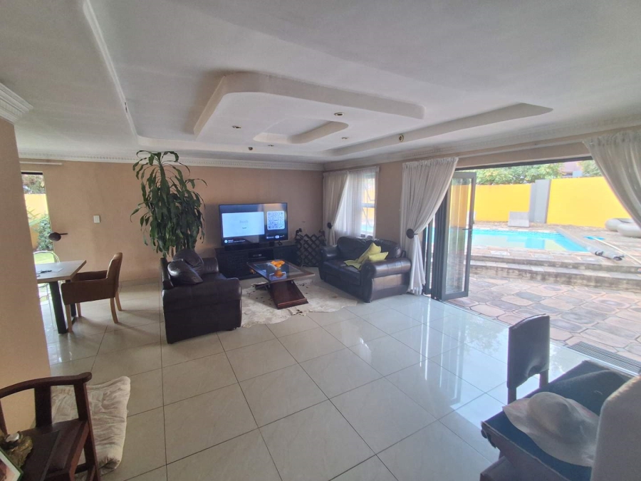 3 Bedroom Property for Sale in Silverton Gauteng