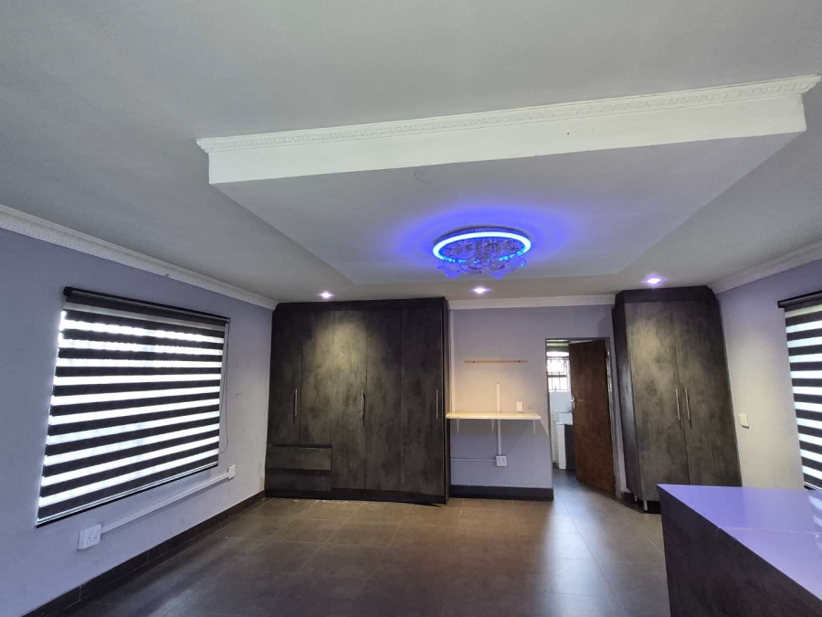 To Let 1 Bedroom Property for Rent in Birch Acres Gauteng