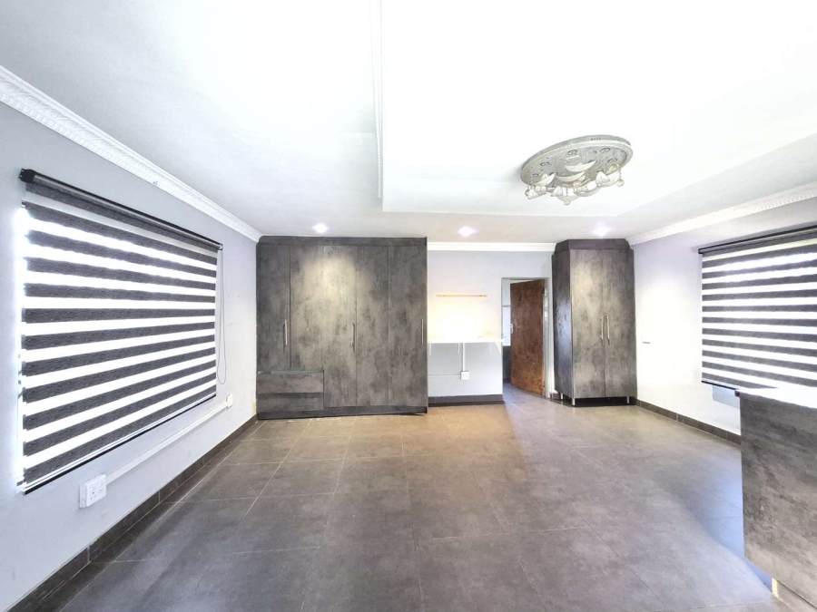 To Let 1 Bedroom Property for Rent in Birch Acres Gauteng