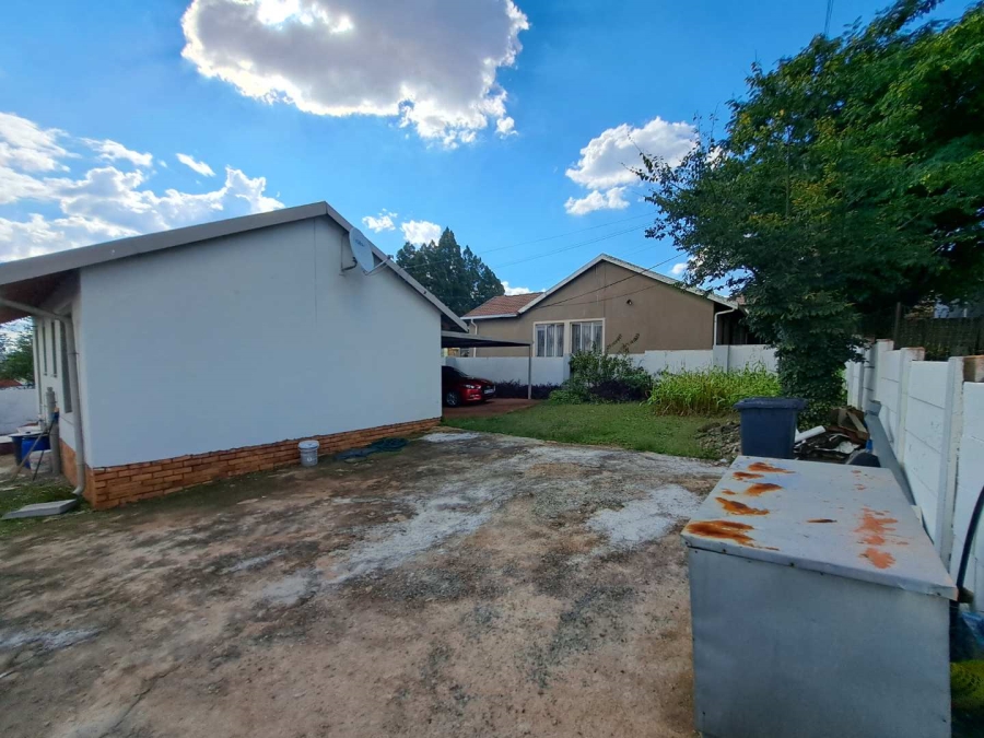 3 Bedroom Property for Sale in Naturena Gauteng