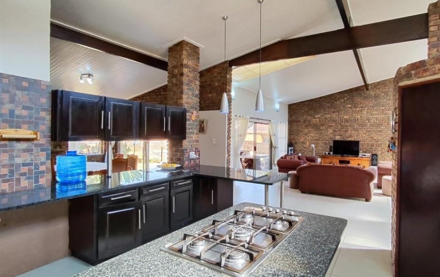 4 Bedroom Property for Sale in Terenure Gauteng