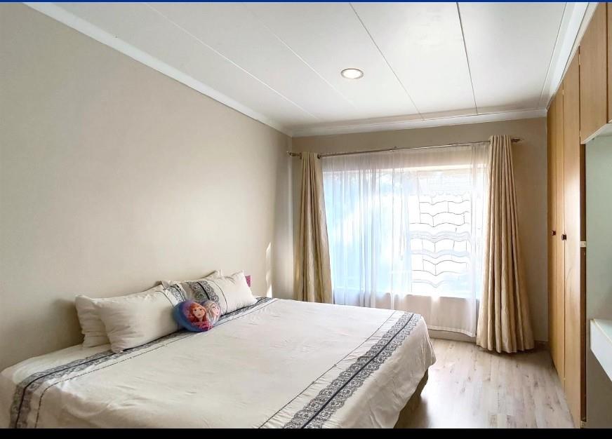 4 Bedroom Property for Sale in Terenure Gauteng