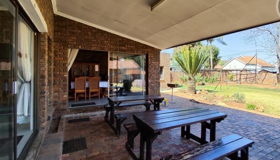 4 Bedroom Property for Sale in Terenure Gauteng