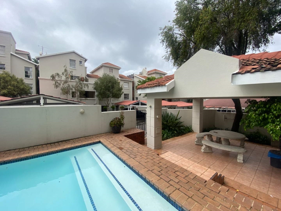 2 Bedroom Property for Sale in Morningside Gauteng
