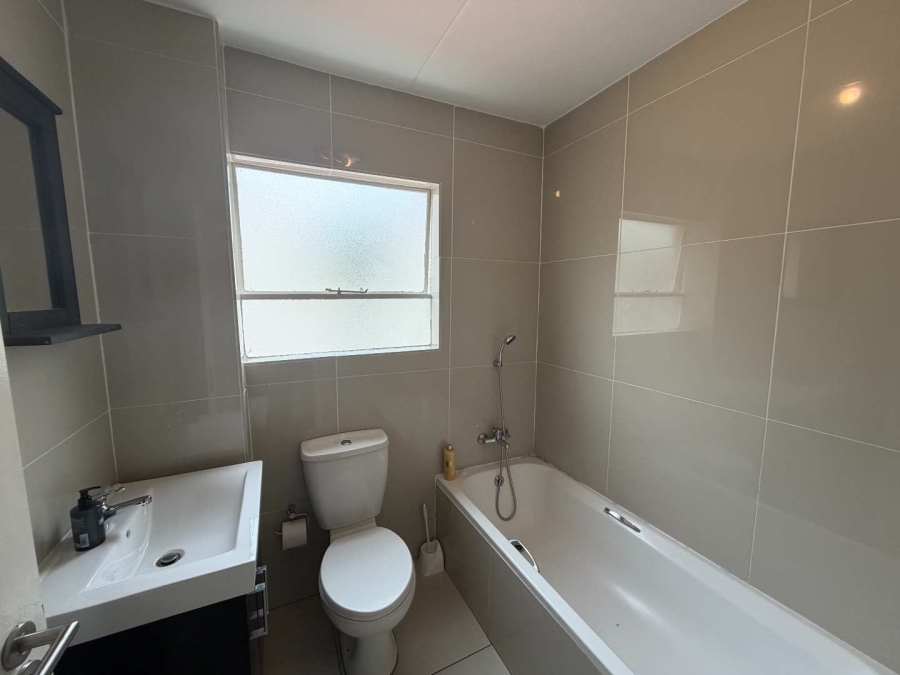 2 Bedroom Property for Sale in Morningside Gauteng