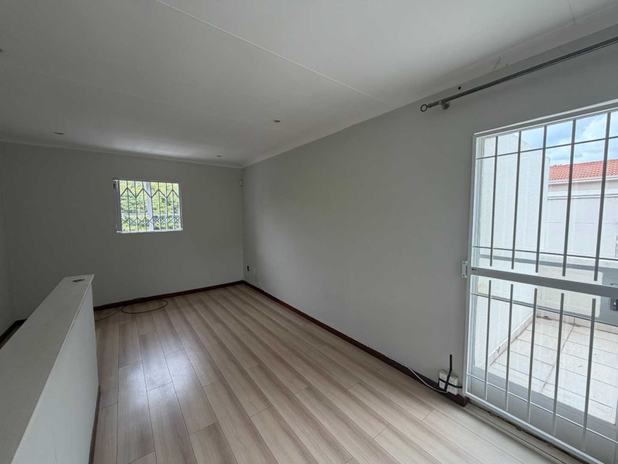 2 Bedroom Property for Sale in Morningside Gauteng