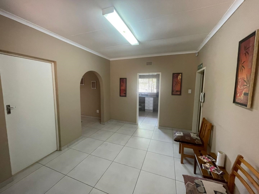 4 Bedroom Property for Sale in Glenvista Gauteng