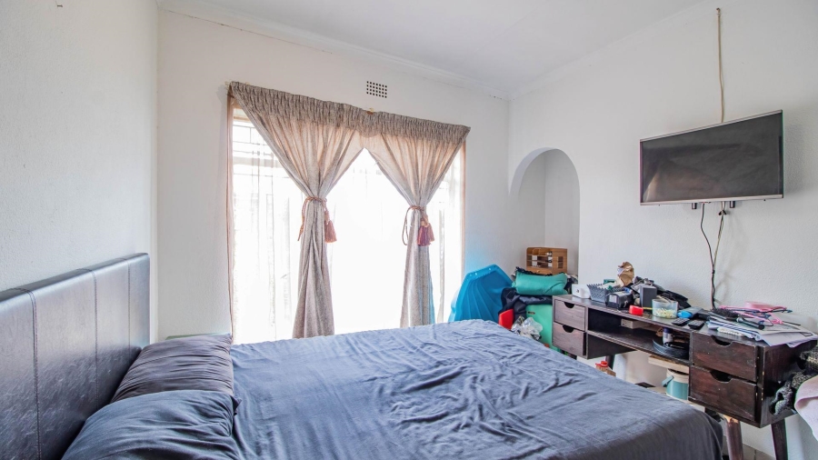 2 Bedroom Property for Sale in Beyerspark Gauteng