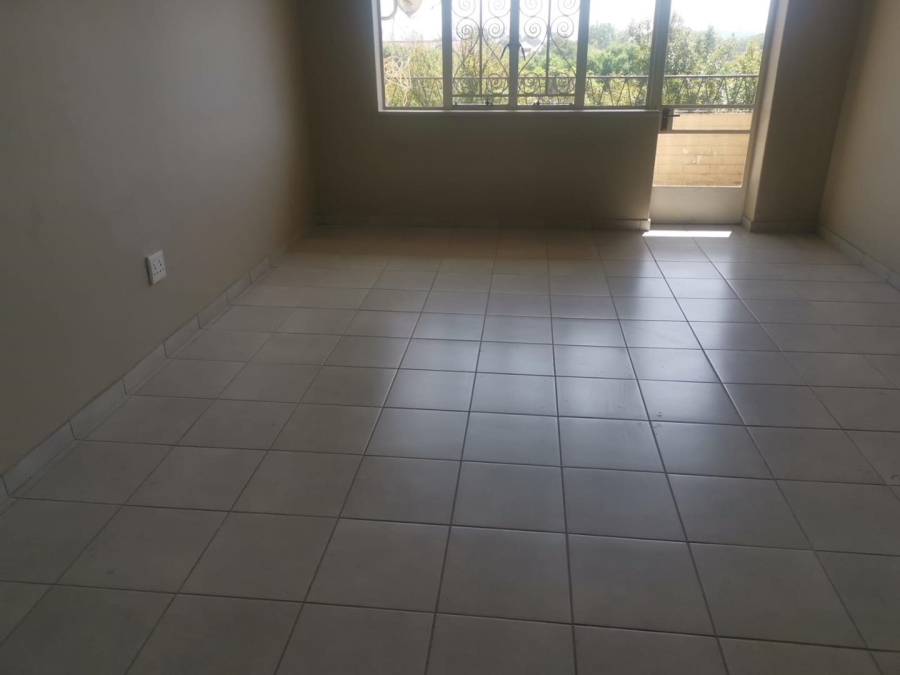 To Let 1 Bedroom Property for Rent in Lambton Gauteng
