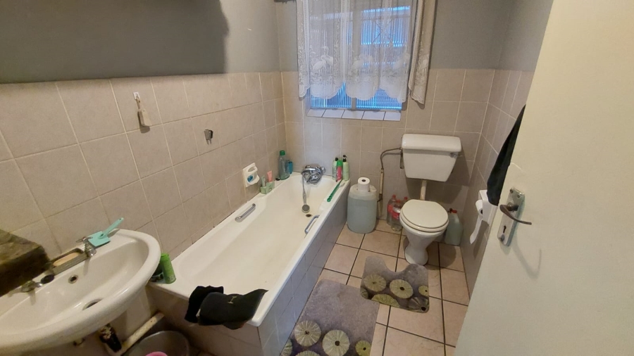 2 Bedroom Property for Sale in Alberton Gauteng