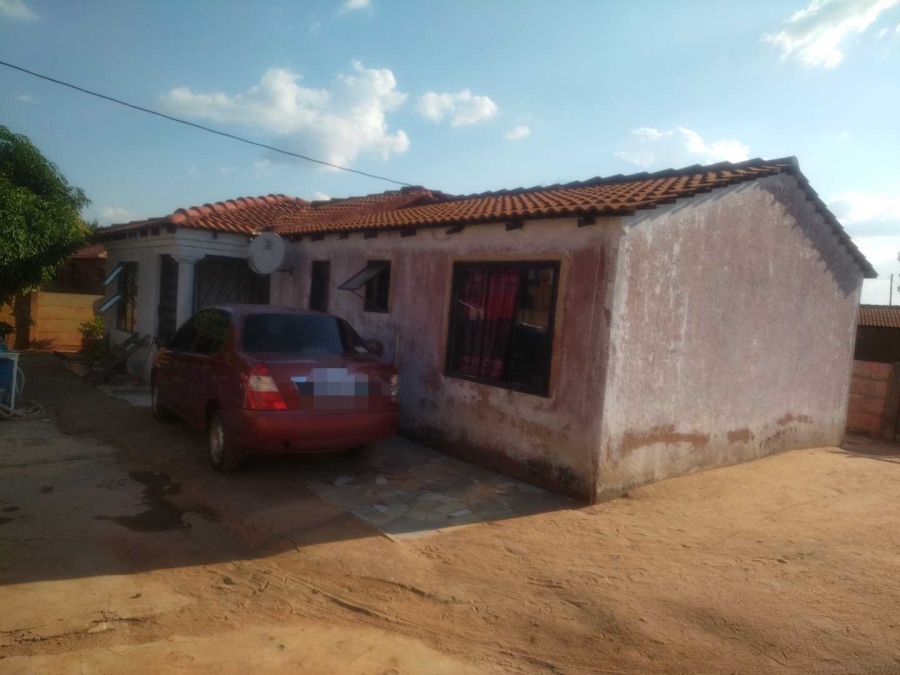 3 Bedroom Property for Sale in Soshanguve South Gauteng