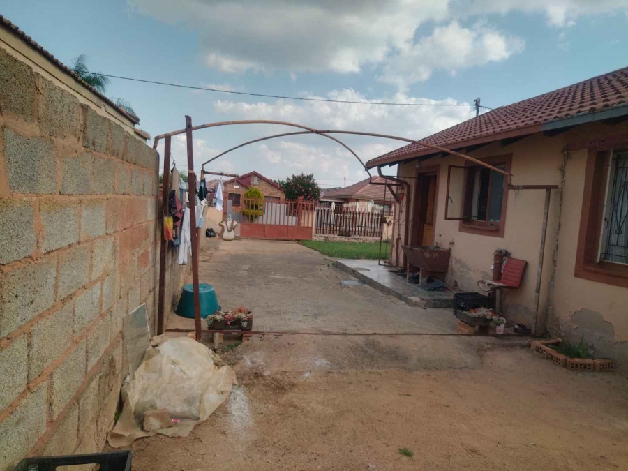 3 Bedroom Property for Sale in Soshanguve XX Gauteng