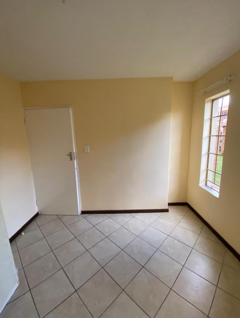 To Let 2 Bedroom Property for Rent in The Orchards Gauteng