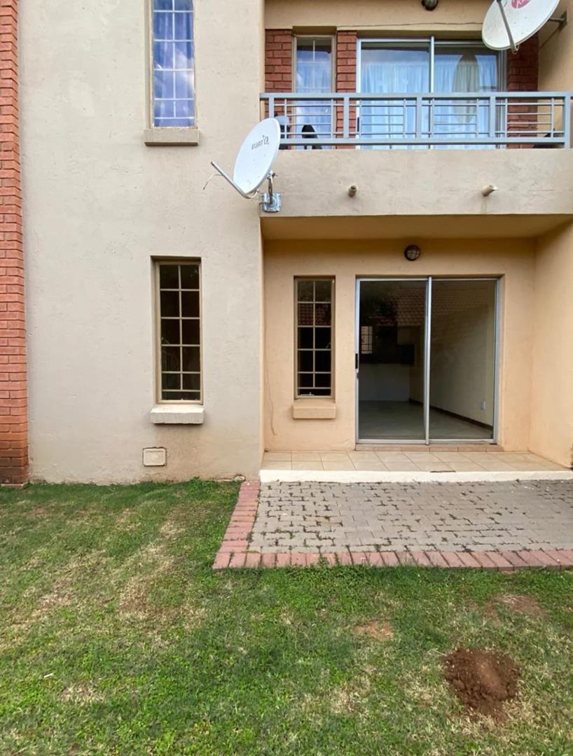 To Let 2 Bedroom Property for Rent in The Orchards Gauteng