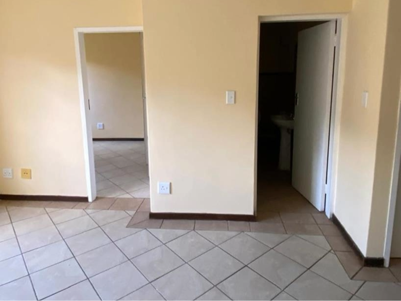 To Let 2 Bedroom Property for Rent in The Orchards Gauteng