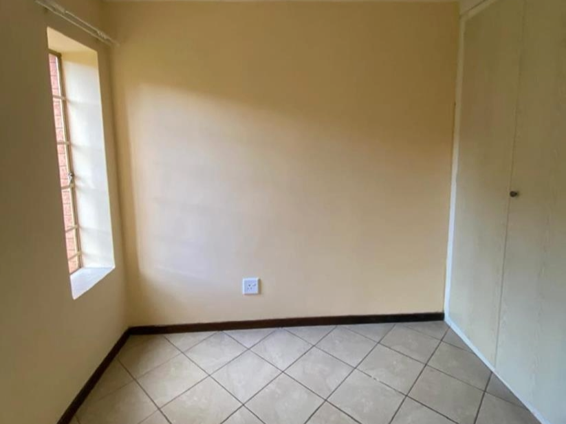 To Let 2 Bedroom Property for Rent in The Orchards Gauteng