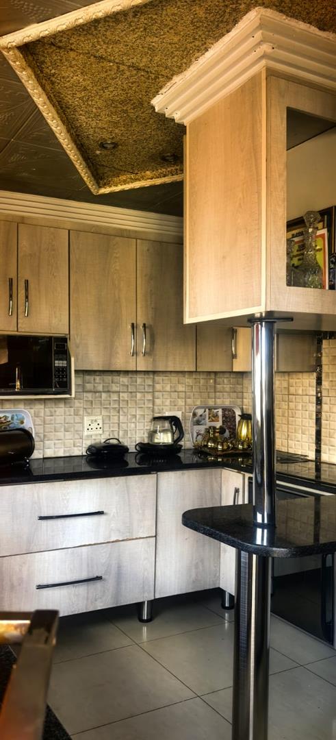 4 Bedroom Property for Sale in Soshanguve South Gauteng