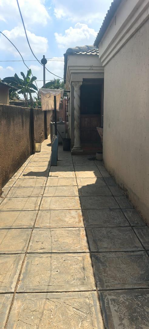 4 Bedroom Property for Sale in Soshanguve South Gauteng