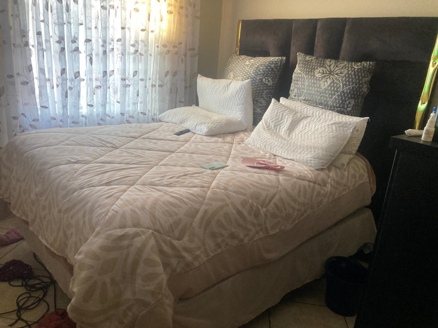 2 Bedroom Property for Sale in Jabulani Gauteng